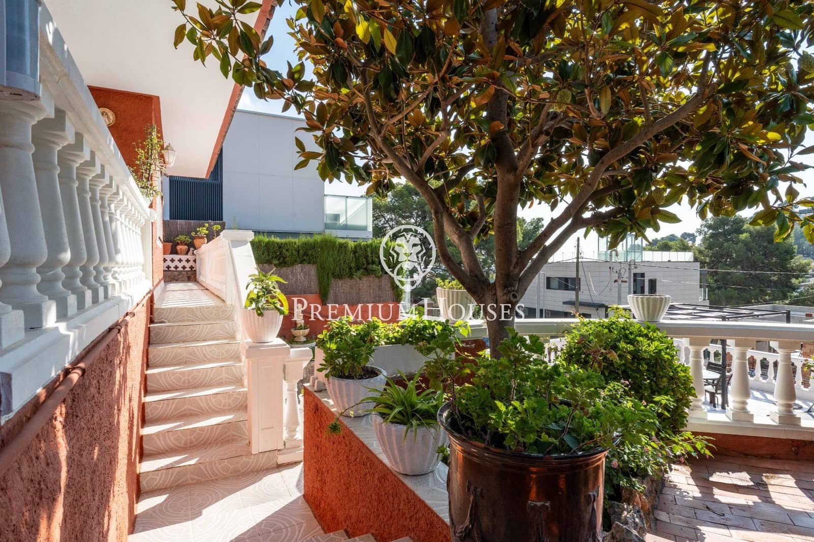 5 makuuhuone Huvila myytävänä paikassa Castelldefels mukana uima-altaan 
autotalli - 1 036 000 € (Ref: 9257565)