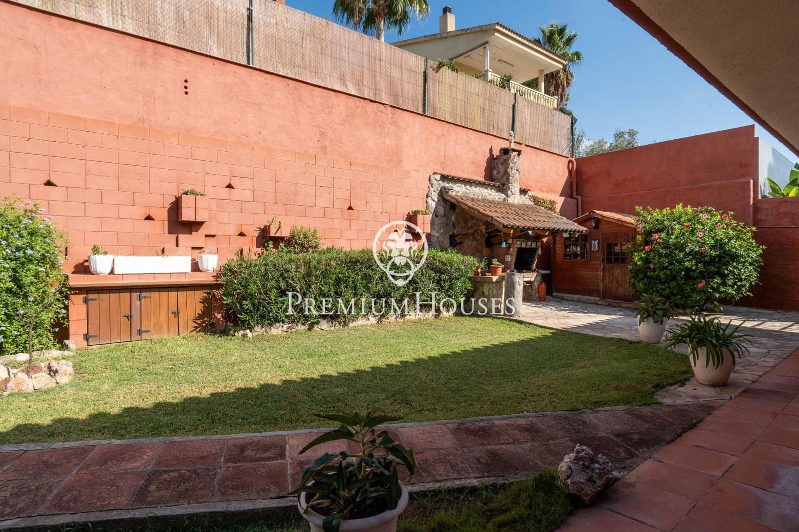 5 makuuhuone Huvila myytävänä paikassa Castelldefels mukana uima-altaan 
autotalli - 1 036 000 € (Ref: 9257565)