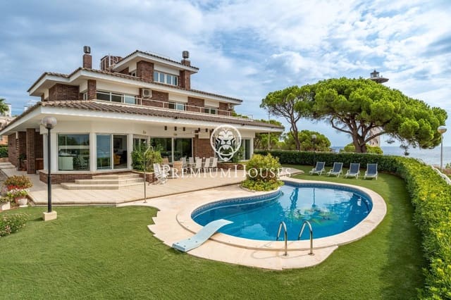 5 soverom Villa til salgs i Torredembarra med svømmebasseng garasje - € 2 400 000 (Ref: 9262815)