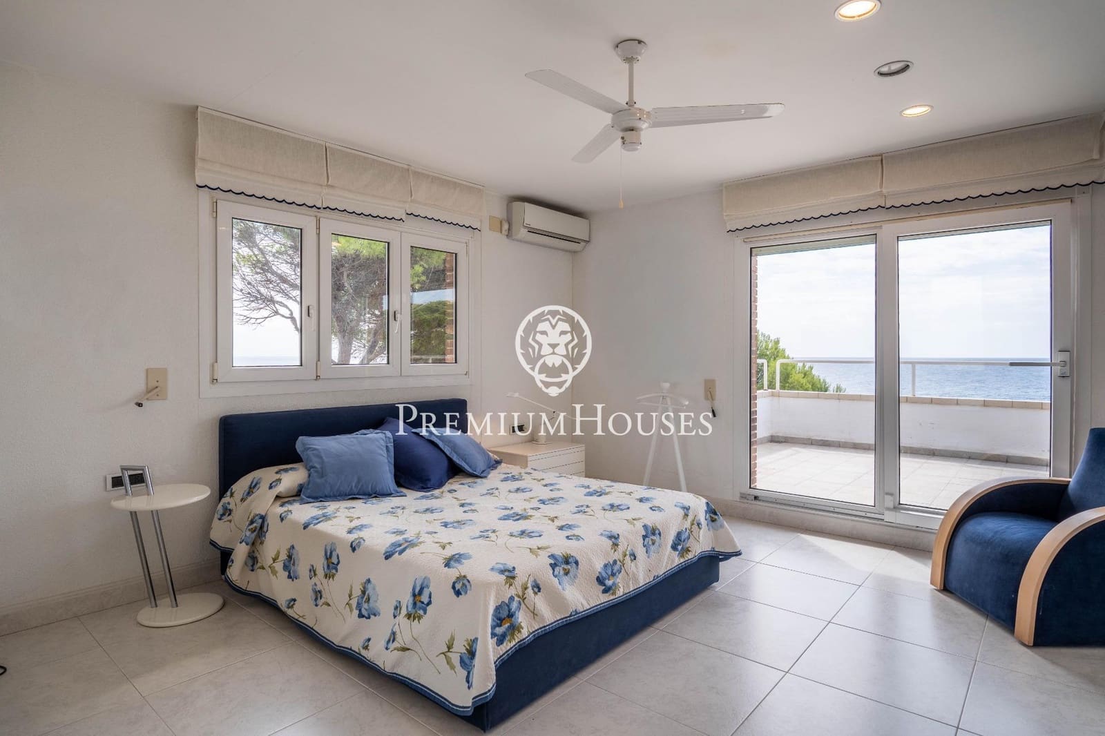 5 soveværelse Villa til salg i Torredembarra med swimmingpool garage - € 2.400.000 (Ref: 9262815)