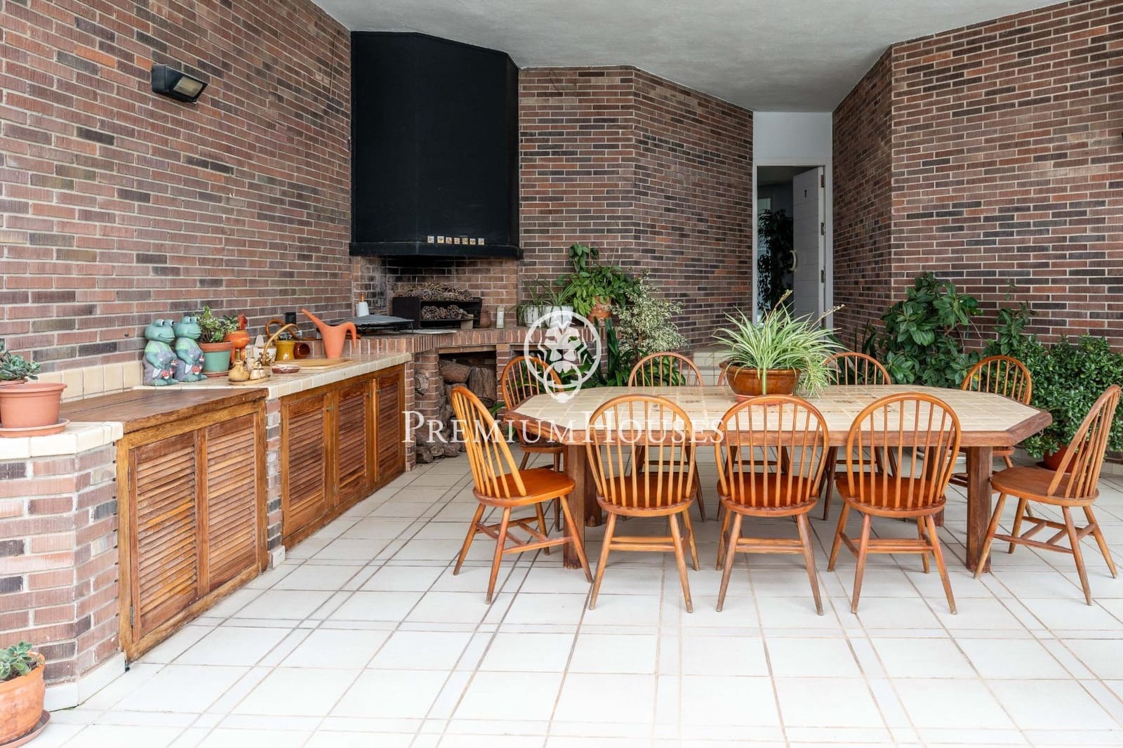 5 soveværelse Villa til salg i Torredembarra med swimmingpool garage - € 2.400.000 (Ref: 9262815)