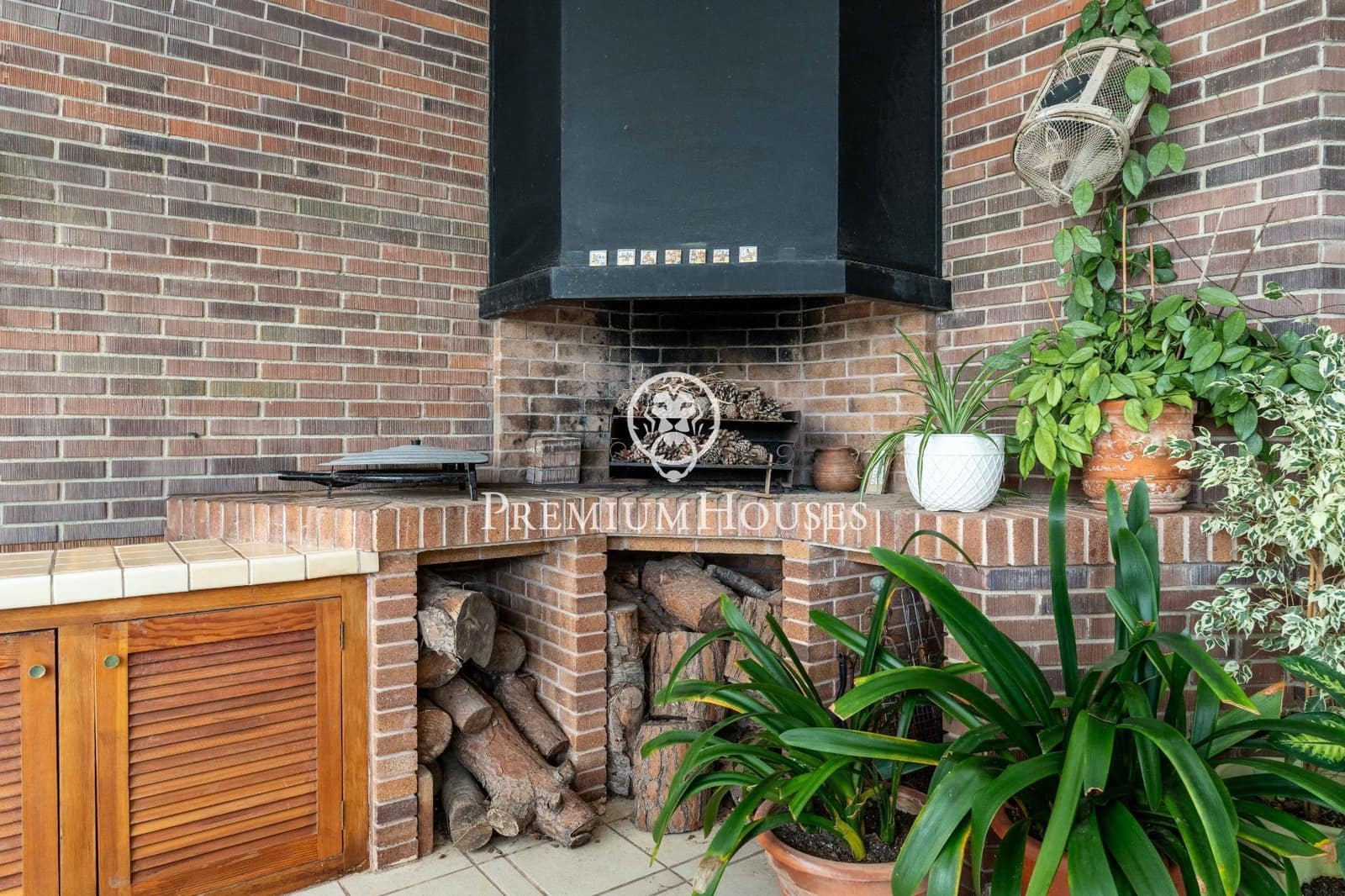 5 soveværelse Villa til salg i Torredembarra med swimmingpool garage - € 2.400.000 (Ref: 9262815)