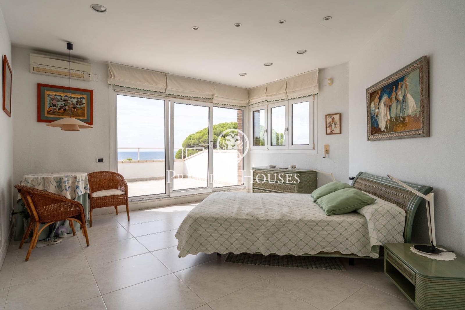 5 soveværelse Villa til salg i Torredembarra med swimmingpool garage - € 2.400.000 (Ref: 9262815)