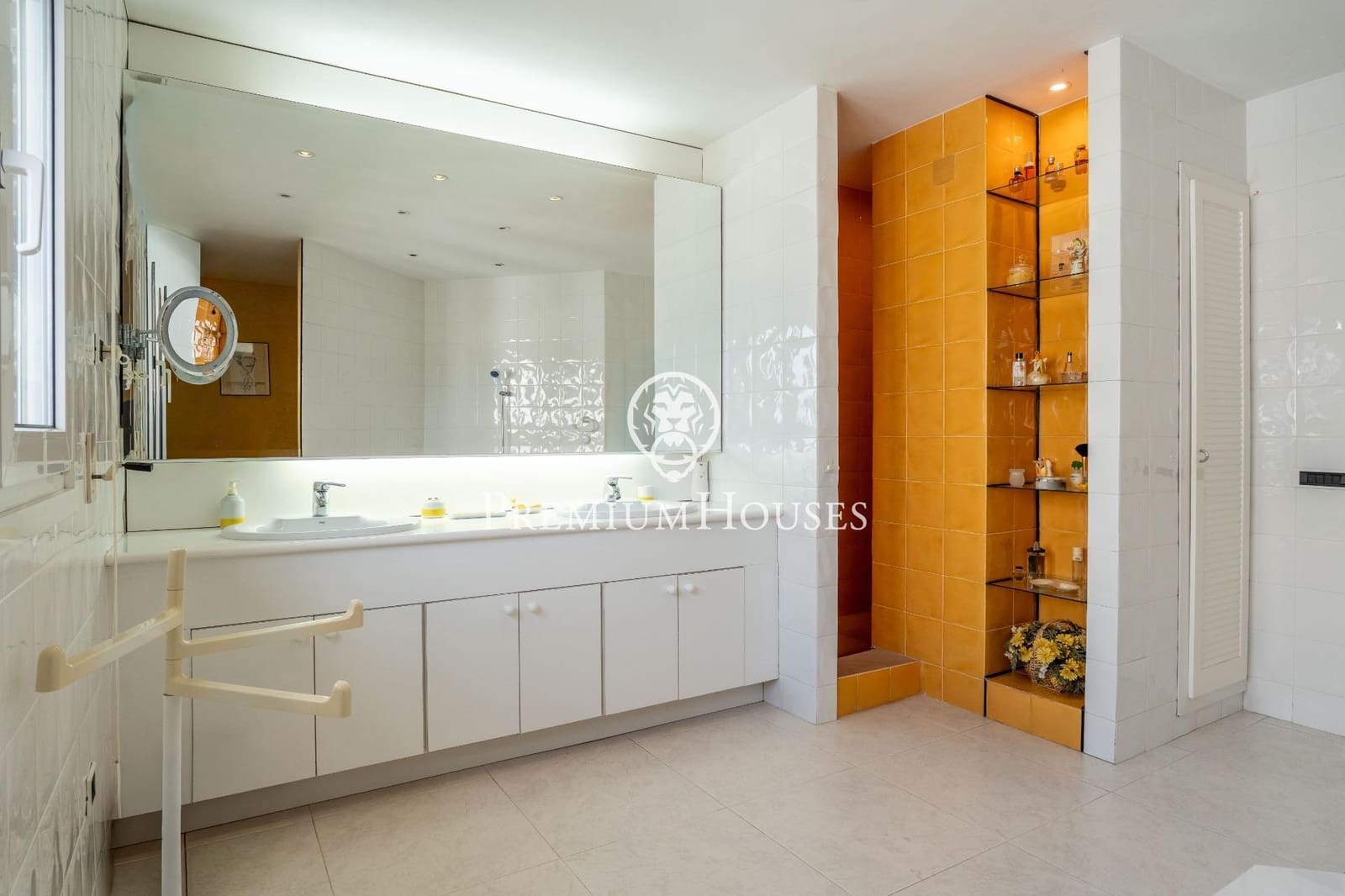 5 soveværelse Villa til salg i Torredembarra med swimmingpool garage - € 2.400.000 (Ref: 9262815)