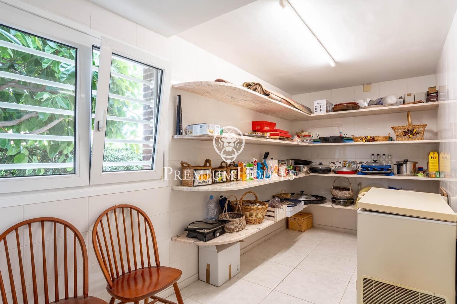 5 soveværelse Villa til salg i Torredembarra med swimmingpool garage - € 2.400.000 (Ref: 9262815)