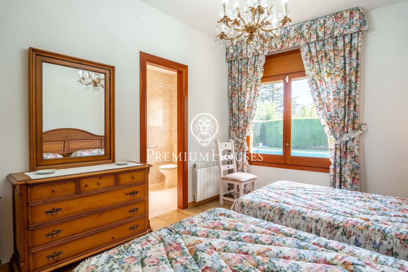 6 quarto Moradia para venda em Vilafortuny com piscina garagem - 1 600 000 € (Ref: 9276530)