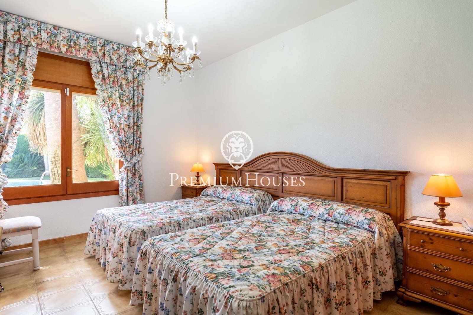 6 quarto Moradia para venda em Vilafortuny com piscina garagem - 1 600 000 € (Ref: 9276530)