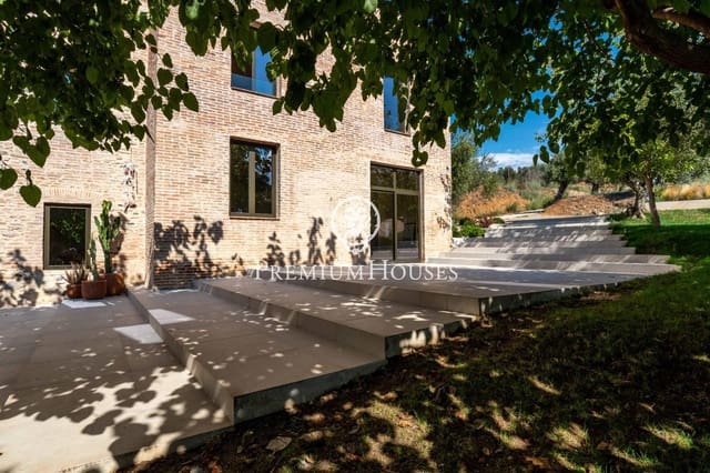 5 bedroom Finca/Country House for sale in Riudoms - € 850,000 (Ref: 9285392)