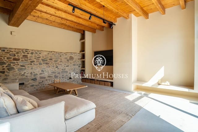 Finca/Casa Rural de 5 habitaciones en Riudoms en venta - 850.000 € (Ref: 9285392)