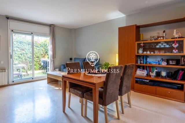 5 bedroom Townhouse for sale in Sant Pere de Ribes with garage - € 635,000 (Ref: 9285394)