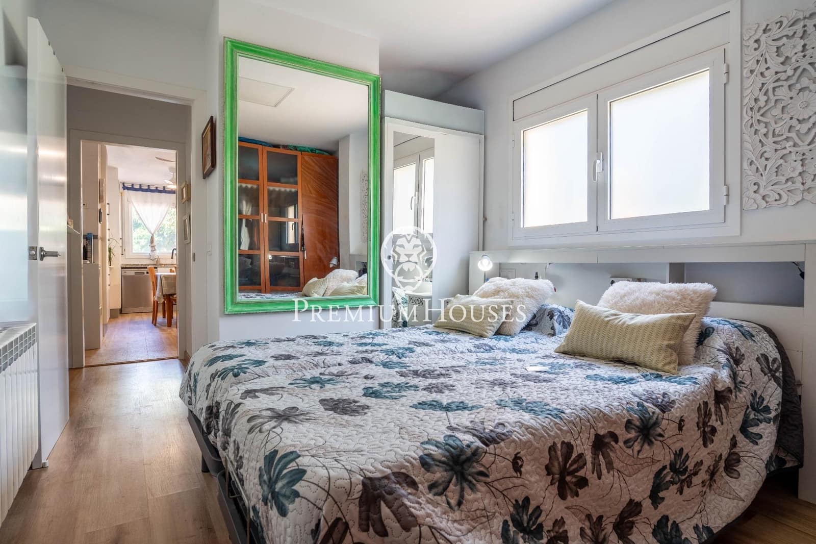 5 soveværelse Byhus til salg i Sant Pere de Ribes med garage - € 635.000 (Ref: 9285394)