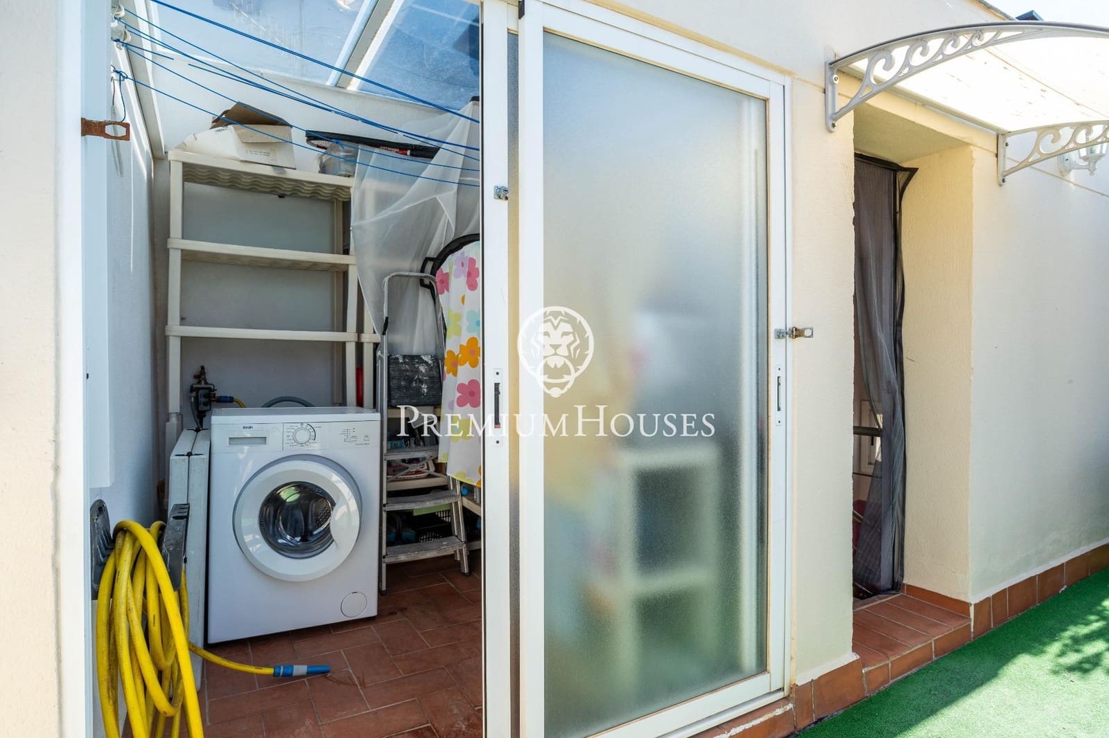 5 soveværelse Byhus til salg i Sant Pere de Ribes med garage - € 635.000 (Ref: 9285394)