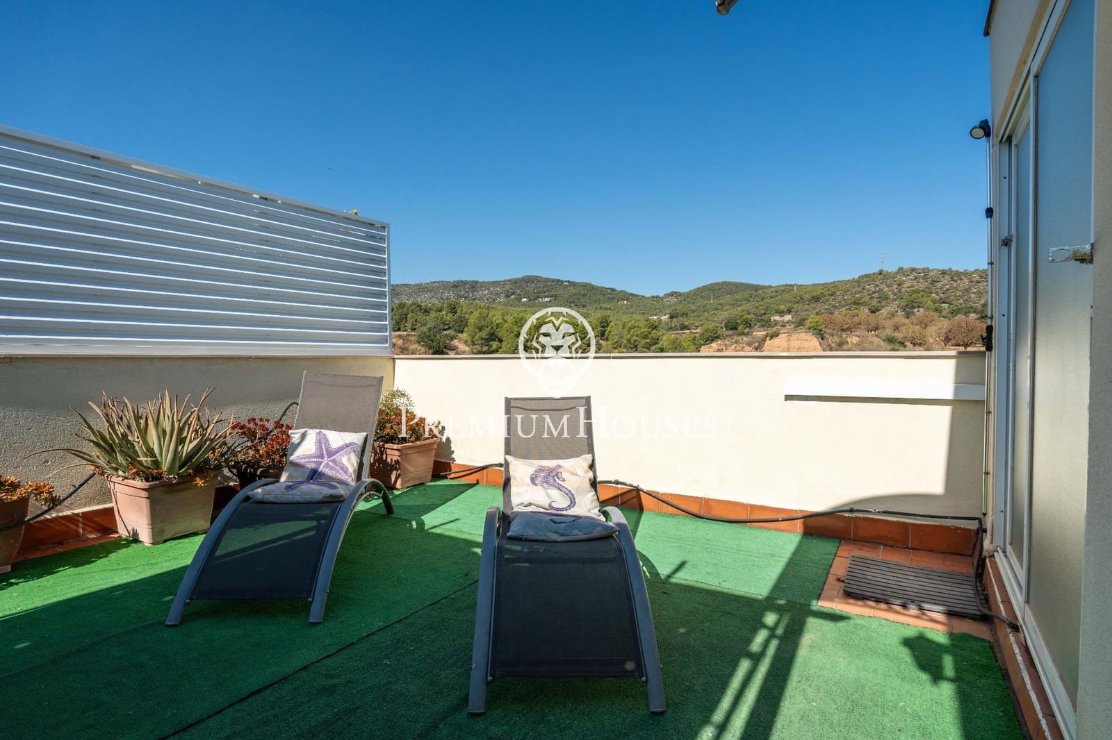 5 soveværelse Byhus til salg i Sant Pere de Ribes med garage - € 635.000 (Ref: 9285394)