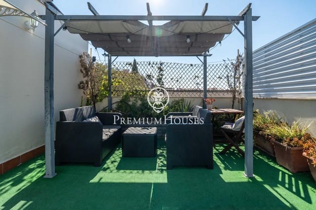 5 bedroom Townhouse for sale in Sant Pere de Ribes with garage - € 635,000 (Ref: 9285394)