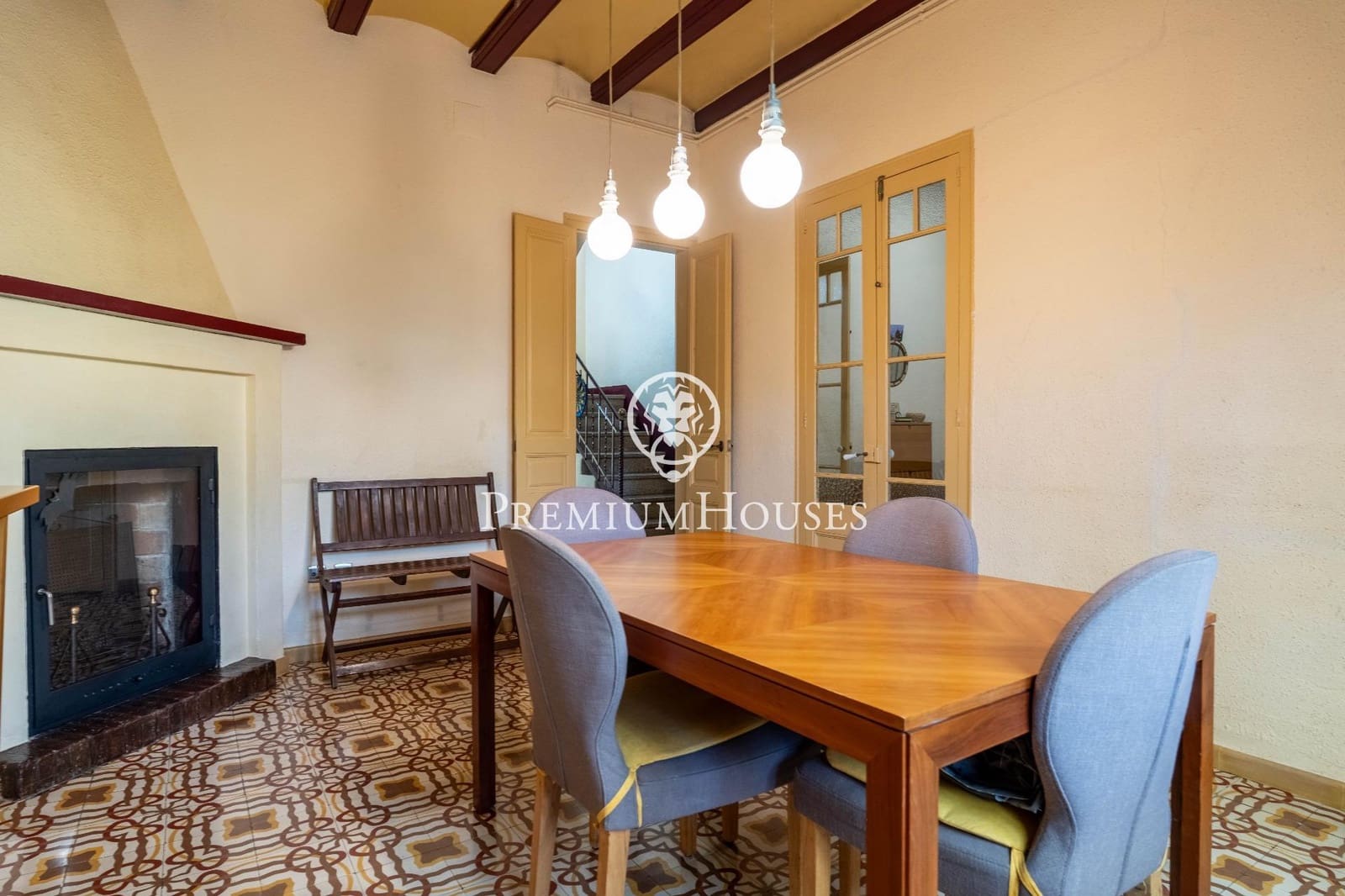 5 soverom Villa til salgs i Begues - € 575 000 (Ref: 9301234)