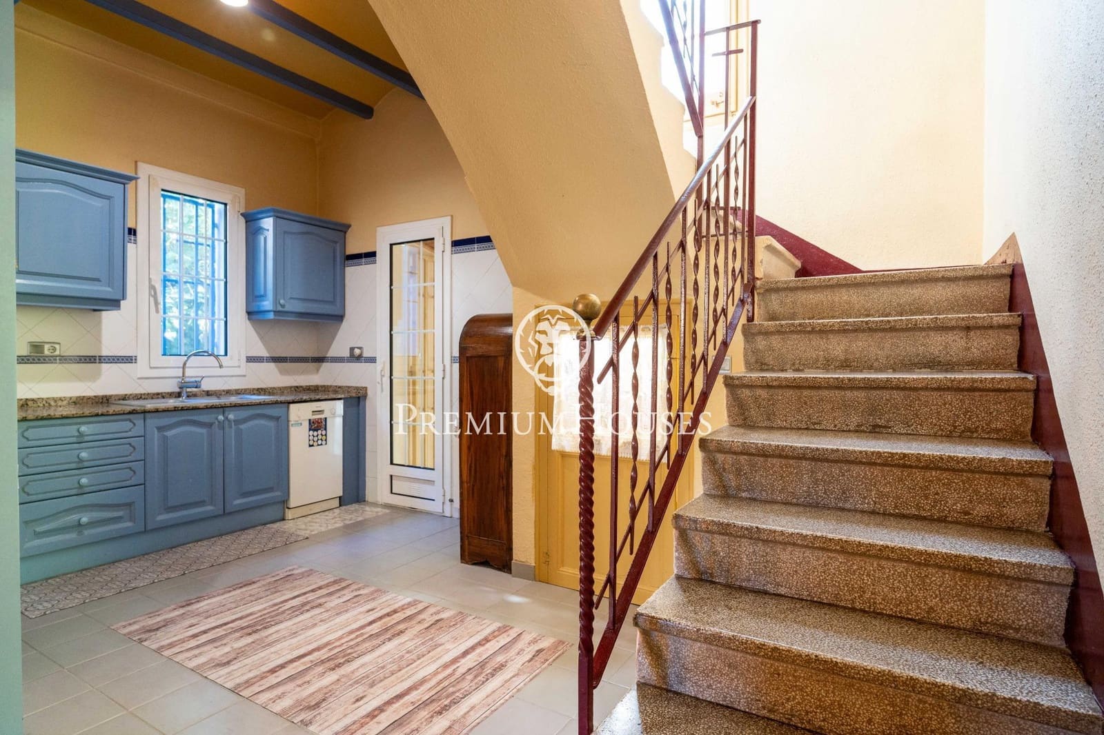 5 soverom Villa til salgs i Begues - € 575 000 (Ref: 9301234)