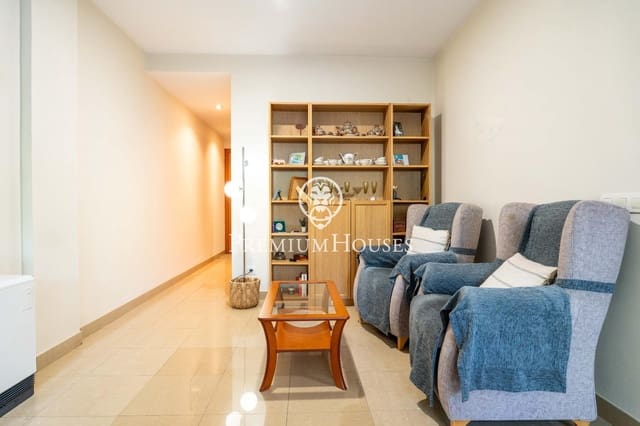 3 bedroom Apartment for sale in Begues - € 350,000 (Ref: 9301235)