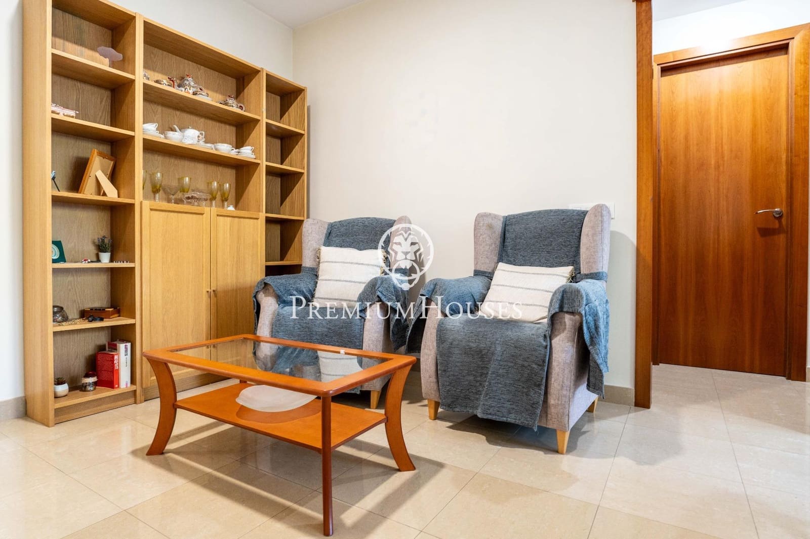 3 bedroom Apartment for sale in Begues - € 350,000 (Ref: 9301235)