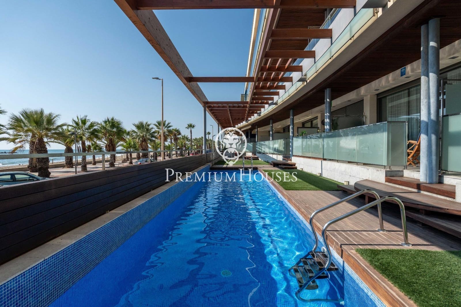 3 sypialnia Apartament przy plaży na sprzedaż w Cubelles z basenem - 479 000 € (Ref: 9330868)