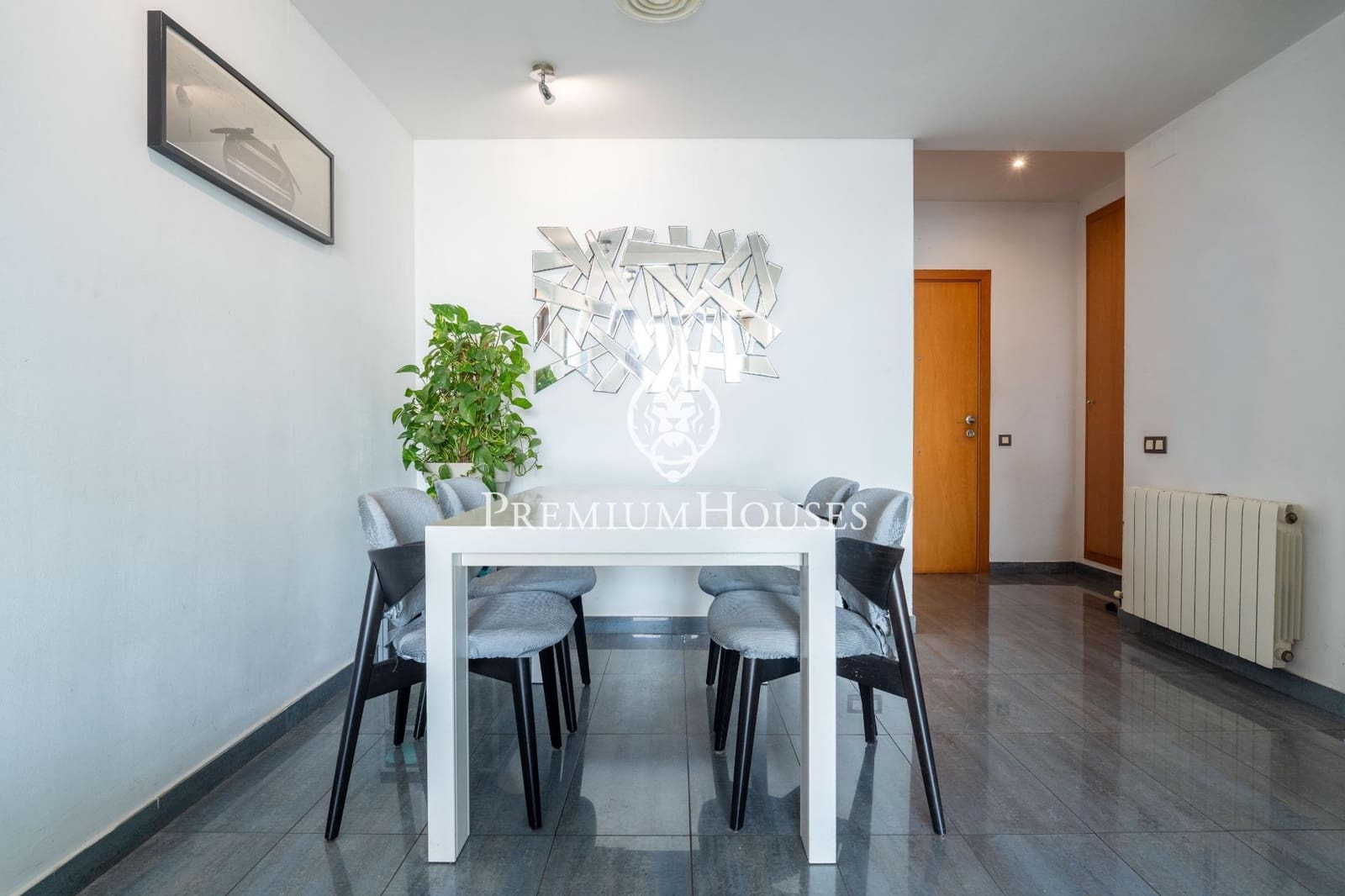 3 sypialnia Apartament przy plaży na sprzedaż w Cubelles z basenem - 479 000 € (Ref: 9330868)