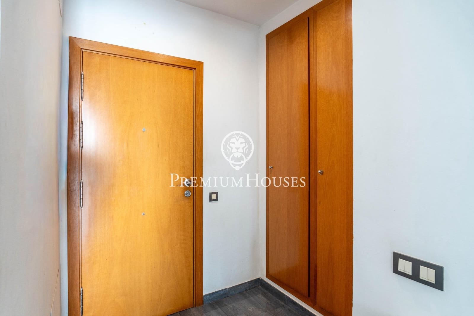 3 sypialnia Apartament przy plaży na sprzedaż w Cubelles z basenem - 479 000 € (Ref: 9330868)