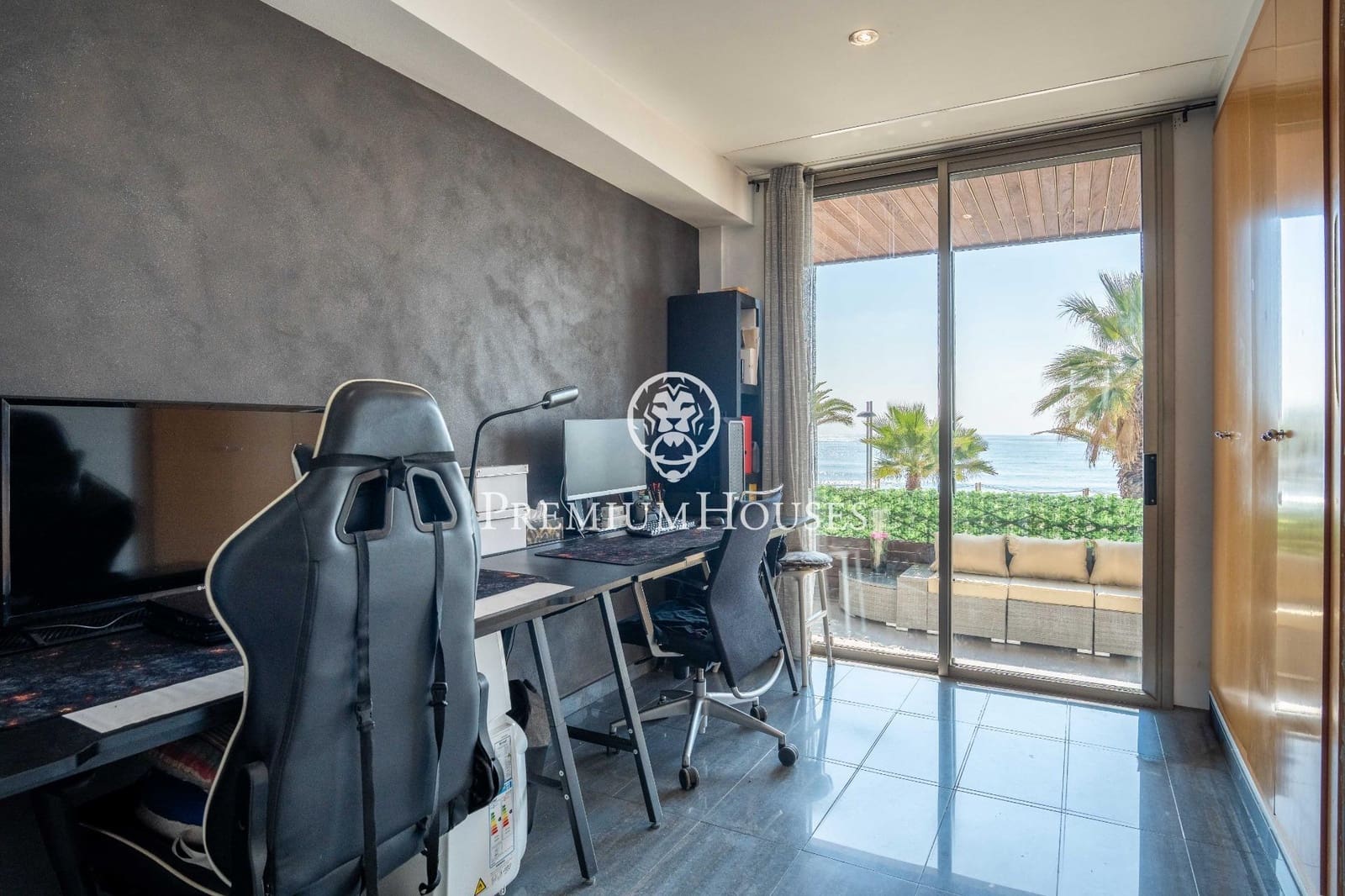 3 sypialnia Apartament przy plaży na sprzedaż w Cubelles z basenem - 479 000 € (Ref: 9330868)