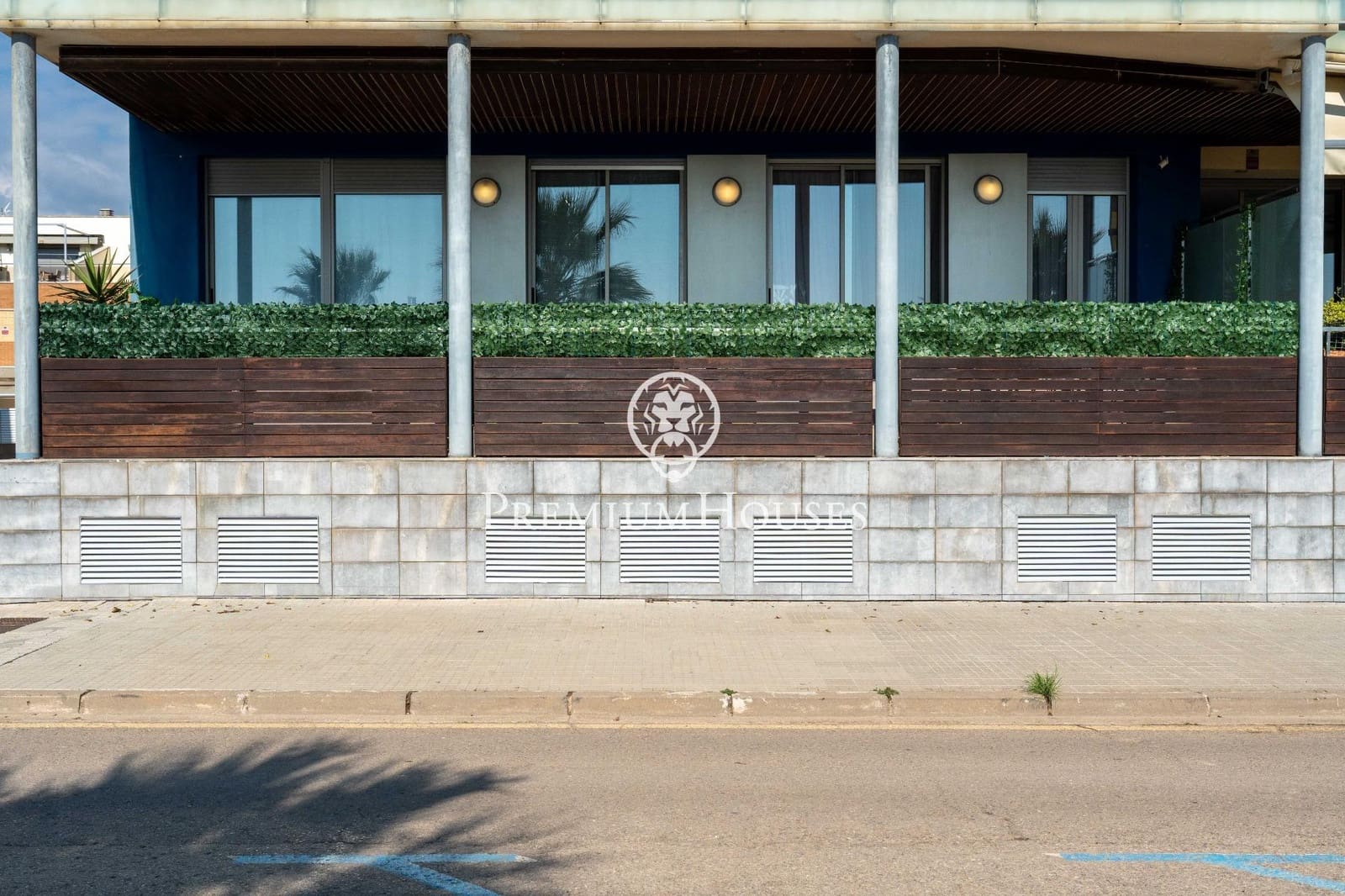 3 sypialnia Apartament przy plaży na sprzedaż w Cubelles z basenem - 479 000 € (Ref: 9330868)