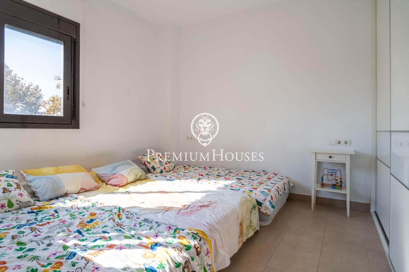 3 slaapkamer Rijtjeshuis te koop in Vilanova i la Geltru - € 339.000 (Ref: 9335254)