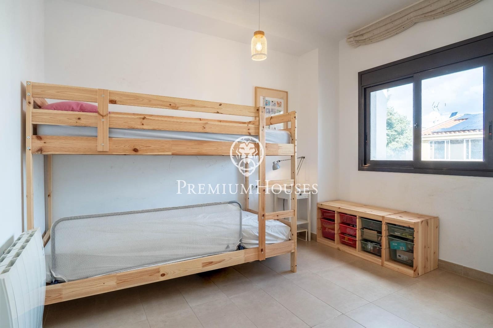 3 slaapkamer Rijtjeshuis te koop in Vilanova i la Geltru - € 339.000 (Ref: 9335254)