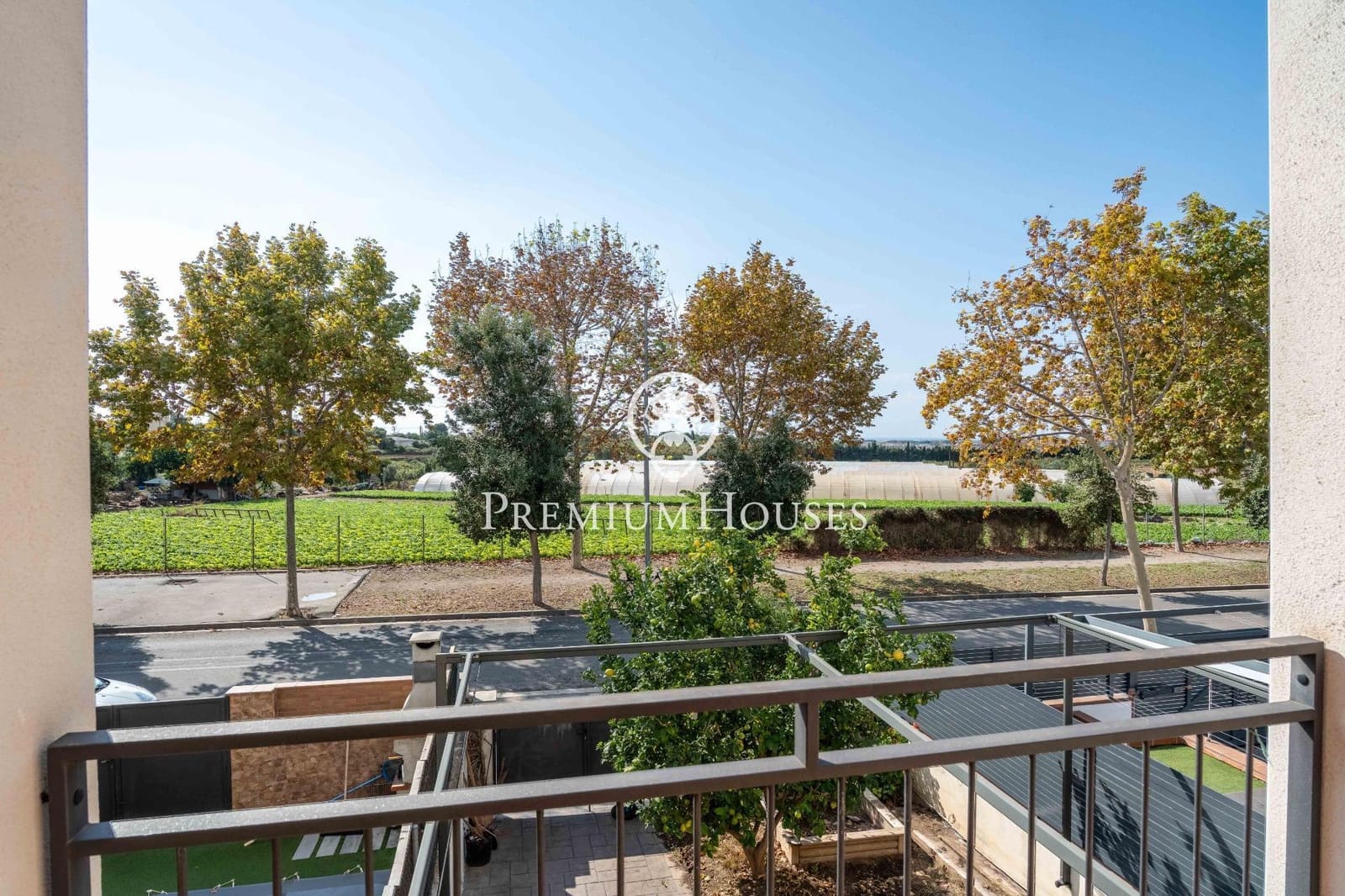 3 slaapkamer Rijtjeshuis te koop in Vilanova i la Geltru - € 339.000 (Ref: 9335254)