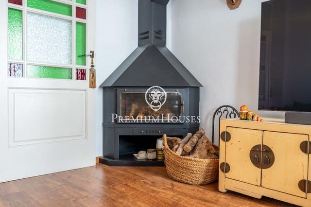 3 soverom Hus til salgs i Vilanova i la Geltrú med garasje - € 595 000 (Ref: 9347664)