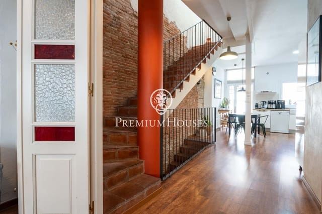 3 soverom Hus til salgs i Vilanova i la Geltrú med garasje - € 595 000 (Ref: 9347664)