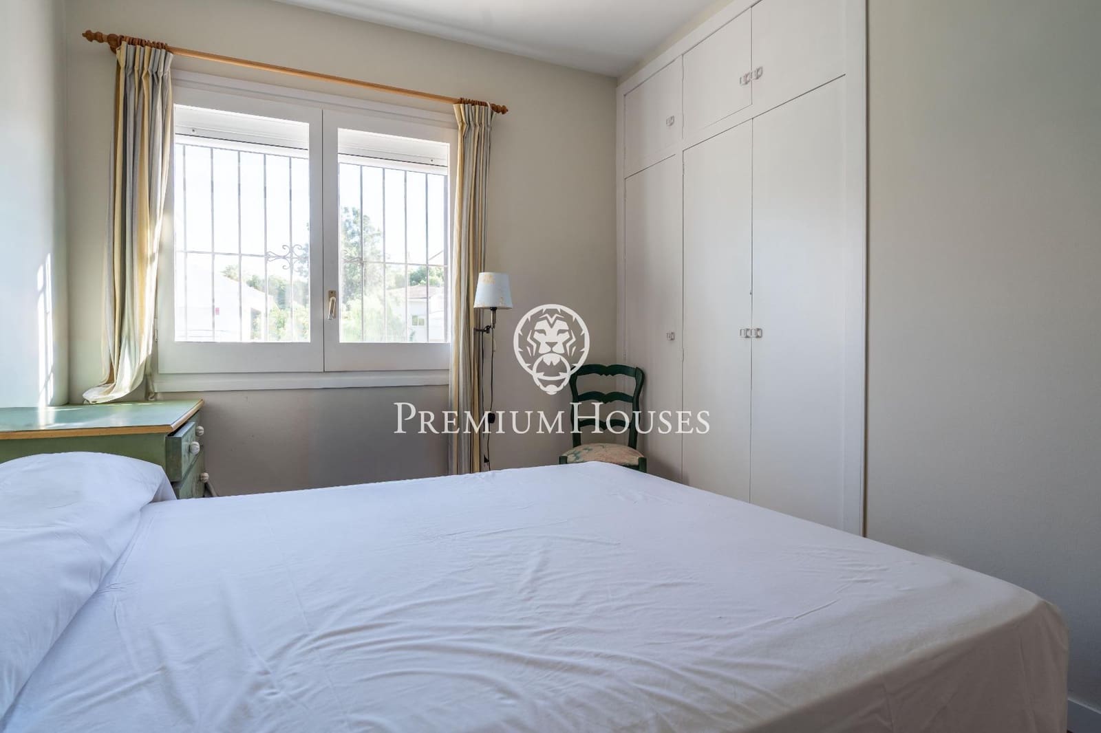 4 sovrum Semi-fristående Villa till salu i Sitges med pool garage - 1 450 000 € (Ref: 9347665)