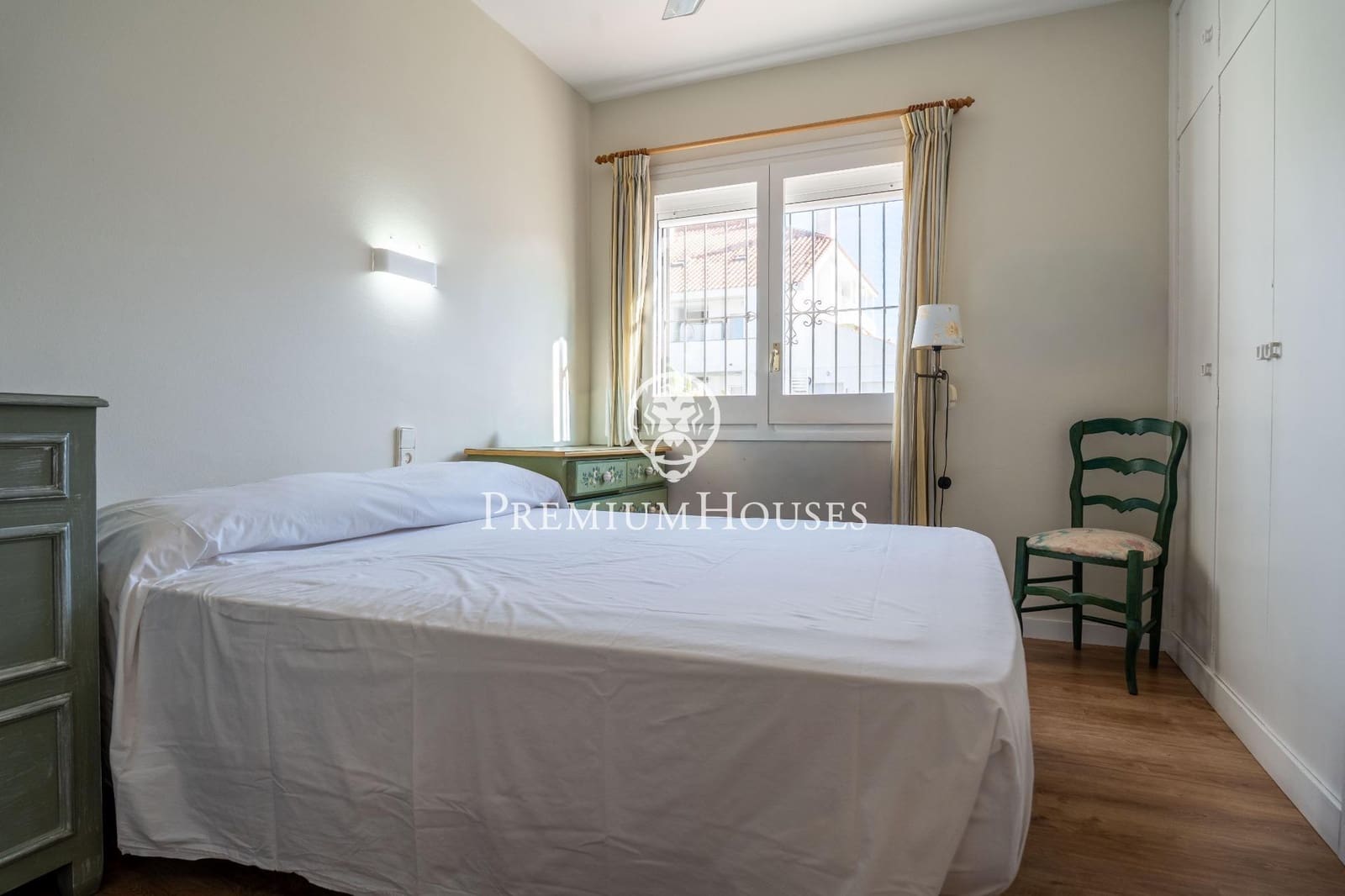 4 sovrum Semi-fristående Villa till salu i Sitges med pool garage - 1 450 000 € (Ref: 9347665)