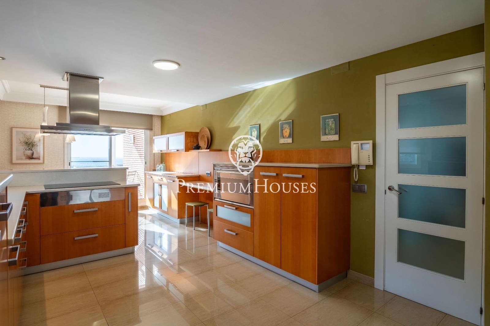 6 chambre Villa/Maison à vendre à Tarragone ville avec garage - 2 400 000 € (Ref: 9347666)