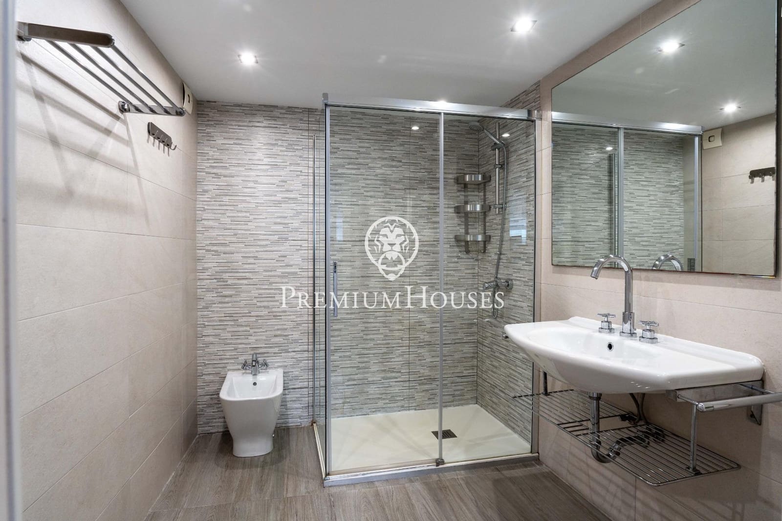 6 chambre Villa/Maison à vendre à Tarragone ville avec garage - 2 400 000 € (Ref: 9347666)