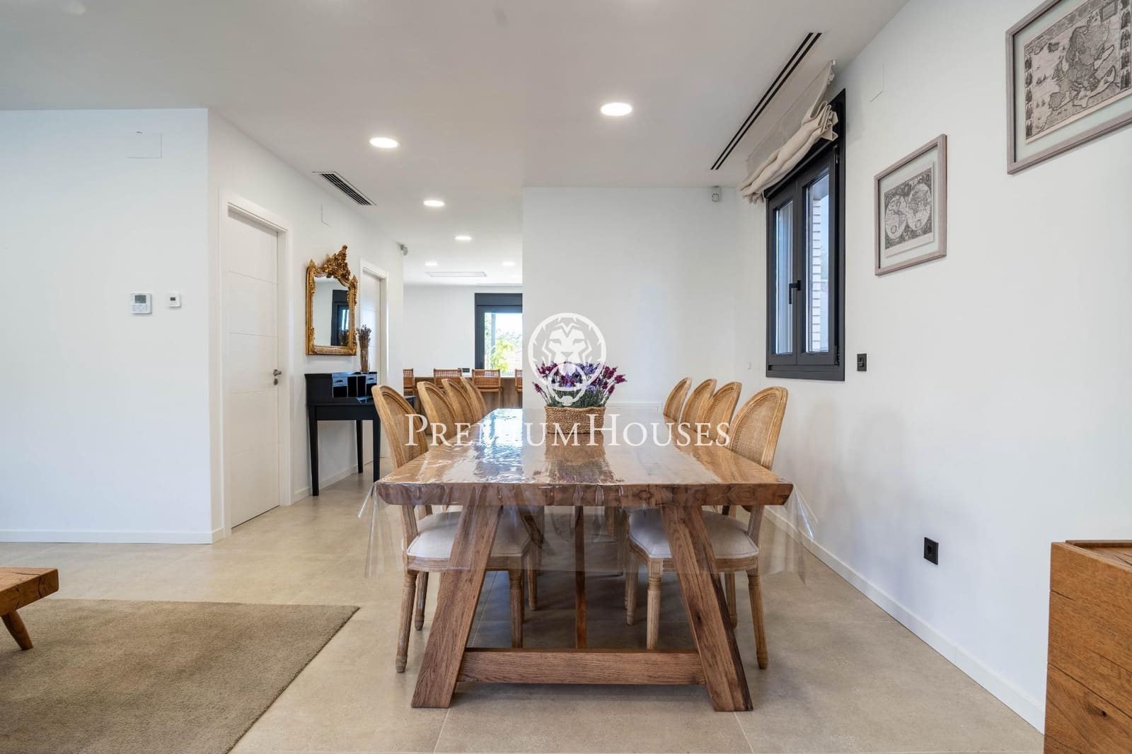 4 sypialnia Willa na sprzedaż w Vilafortuny z basenem garażem - 860 000 € (Ref: 9356098)