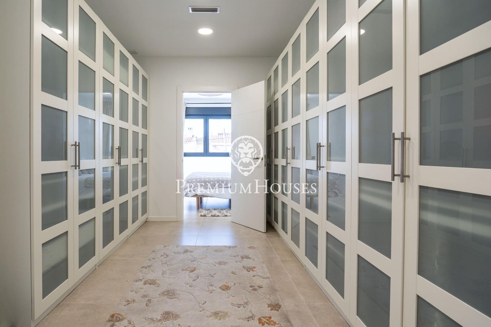 4 sypialnia Willa na sprzedaż w Vilafortuny z basenem garażem - 860 000 € (Ref: 9356098)