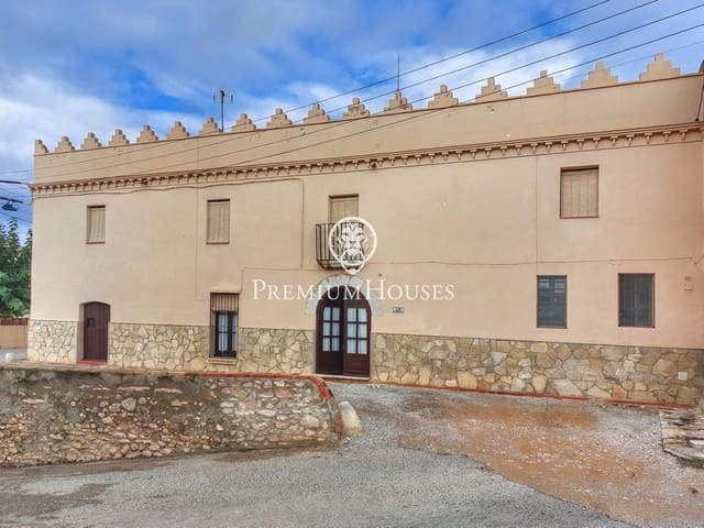 6 bedroom Finca/Country House for sale in Sant Pere de Ribes - € 800,000 (Ref: 9359469)