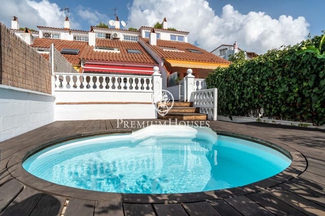 4 bedroom Terraced Villa for sale in Sant Pere de Ribes with pool garage - € 630,000 (Ref: 9367410)