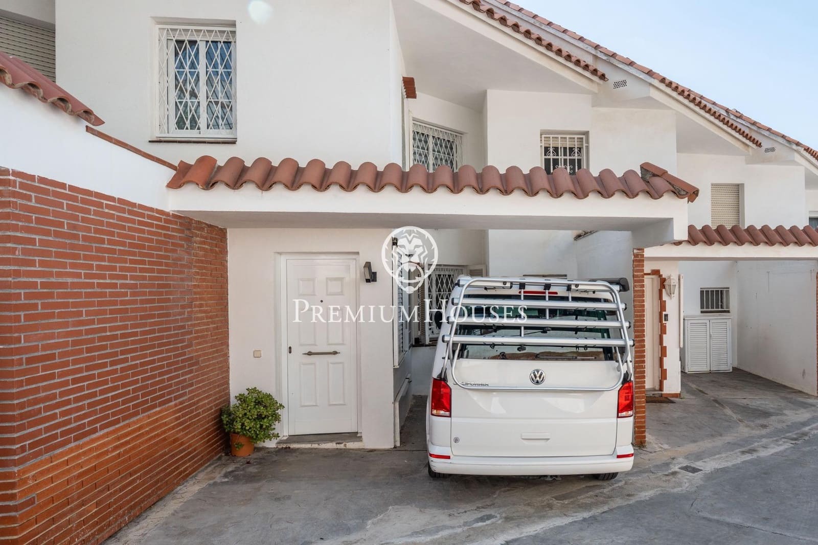 4 makuuhuone Rivitalo myytävänä paikassa Sant Pere de Ribes mukana uima-altaan 
autotalli - 630 000 € (Ref: 9367410)