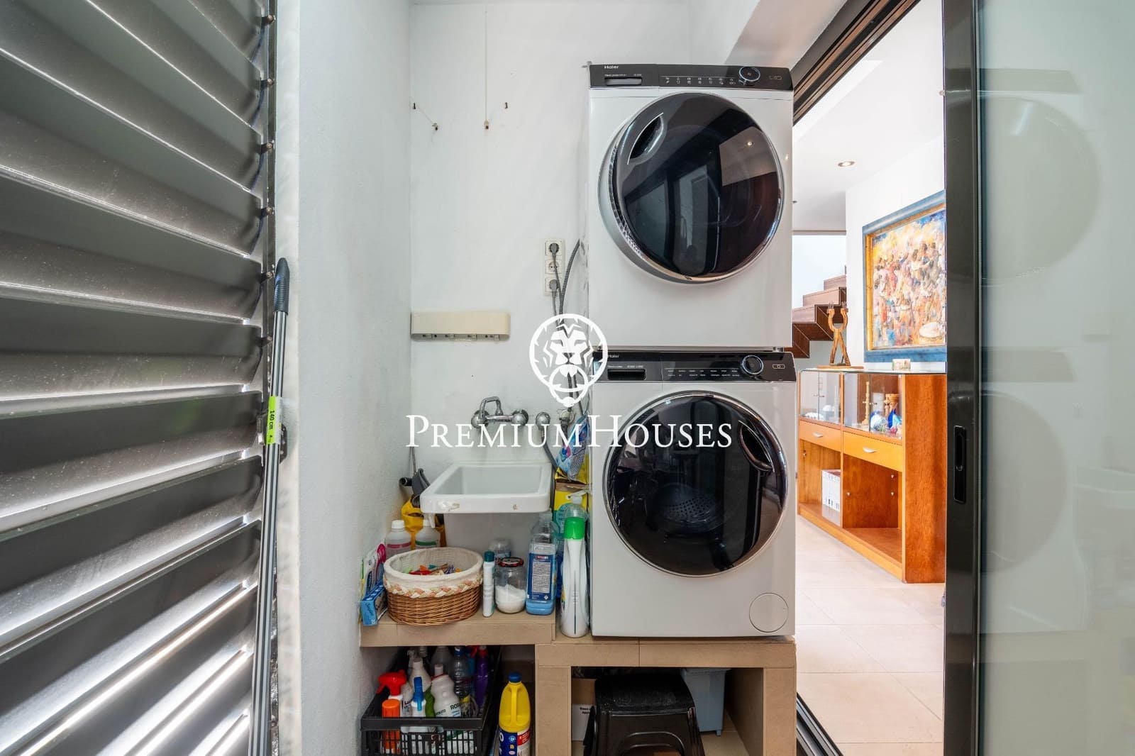 6 soverom Villa til salgs i Torredembarra med svømmebasseng garasje - € 3 350 000 (Ref: 9382739)