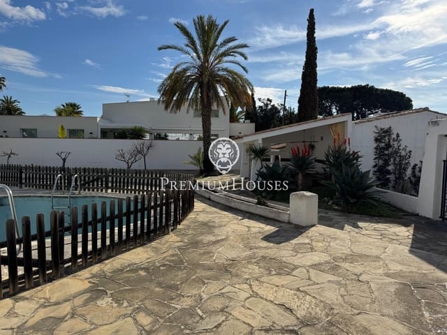 Building Plot for sale in Sant Pere de Ribes - € 405,000 (Ref: 9403576)