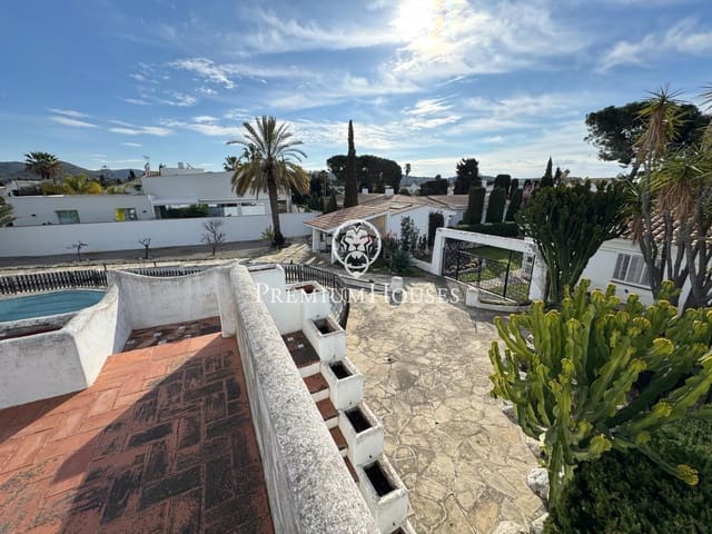 Building Plot for sale in Sant Pere de Ribes - € 405,000 (Ref: 9403577)