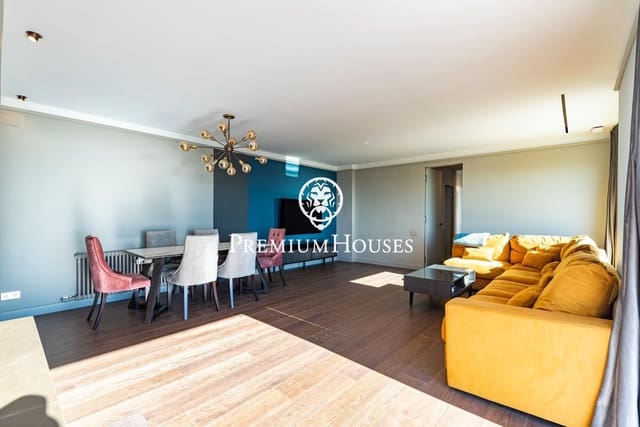 4 sypialnia Willa na sprzedaż w Sitges z basenem - 1 895 000 € (Ref: 9406637)