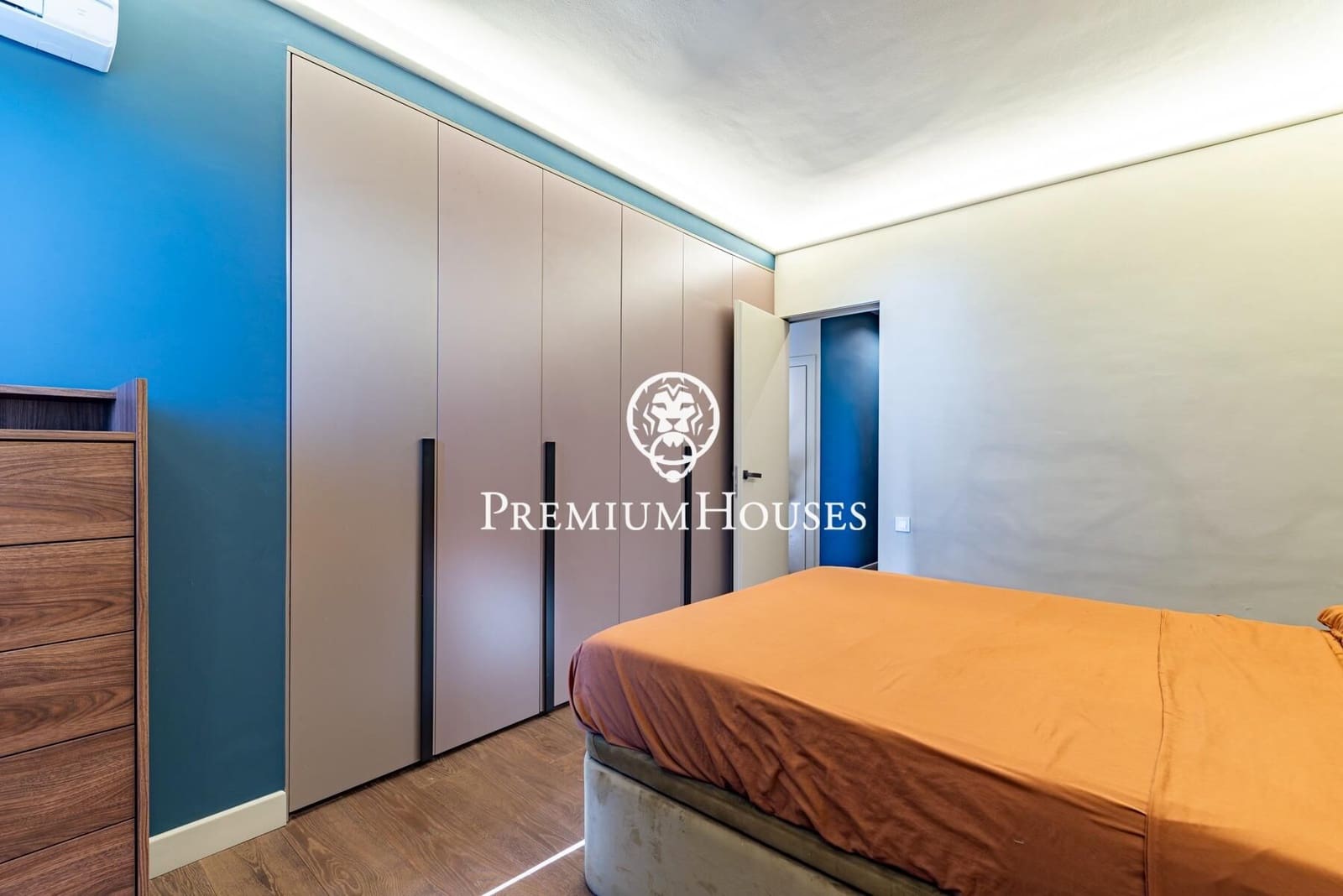 4 sypialnia Willa na sprzedaż w Sitges z basenem - 1 895 000 € (Ref: 9406637)