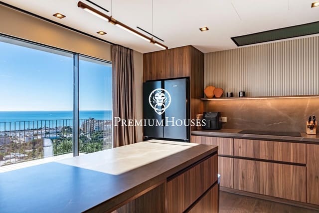 4 sypialnia Willa na sprzedaż w Sitges z basenem - 1 895 000 € (Ref: 9406637)