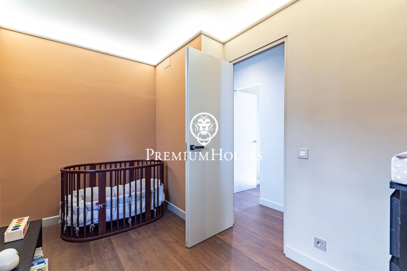 4 sypialnia Willa na sprzedaż w Sitges z basenem - 1 895 000 € (Ref: 9406637)