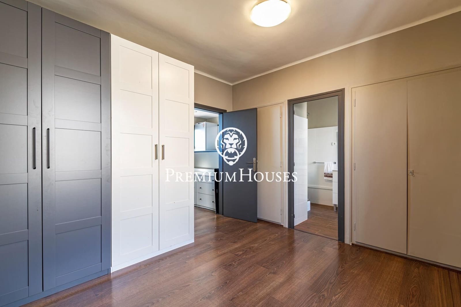 4 sypialnia Willa na sprzedaż w Sitges z basenem - 1 895 000 € (Ref: 9406637)