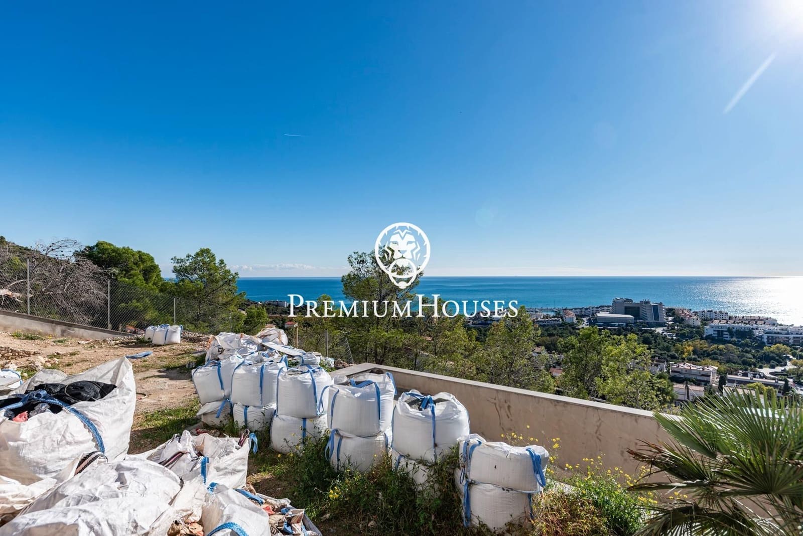 4 sypialnia Willa na sprzedaż w Sitges z basenem - 1 895 000 € (Ref: 9406637)